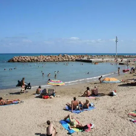 Apartment Torrevieja, La Torreta Ground Floor With Large Private Patio Garden *