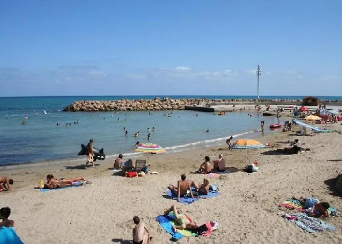 דירה Torrevieja, La Torreta Ground Floor With Large Private Patio Garden *