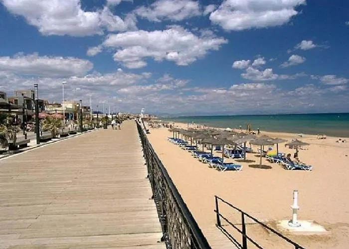 Torrevieja, La Torreta Ground Floor With Large Private Patio Garden * טורבייחה